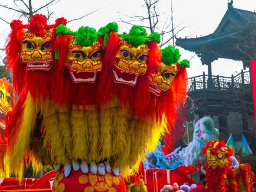 Leijonatanssi on kiinalaisen kulttuurin symboli?